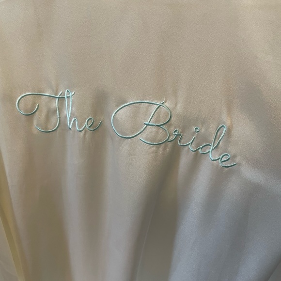 White Silk Bride Robe - Picture 6 of 7